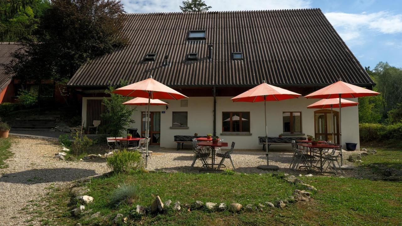 Delemont Youth Hostel Екстер'єр фото