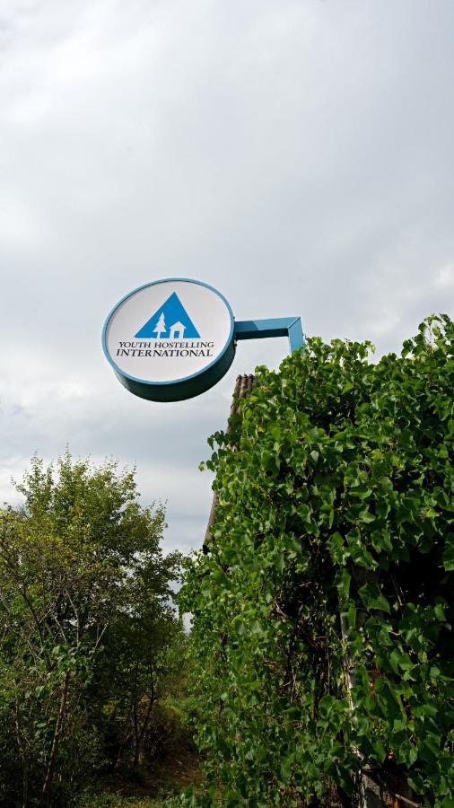 Delemont Youth Hostel Екстер'єр фото