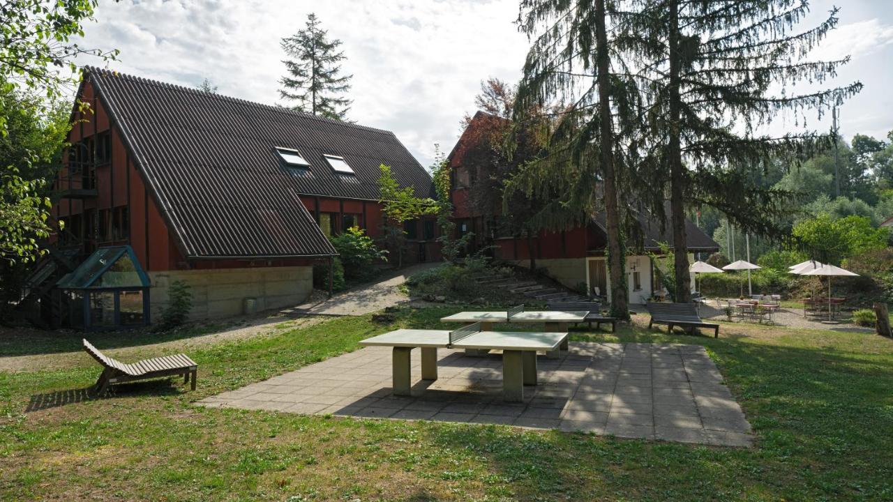 Delemont Youth Hostel Екстер'єр фото